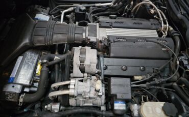 Chevrolet-Corvette-1993-Hatchback-15