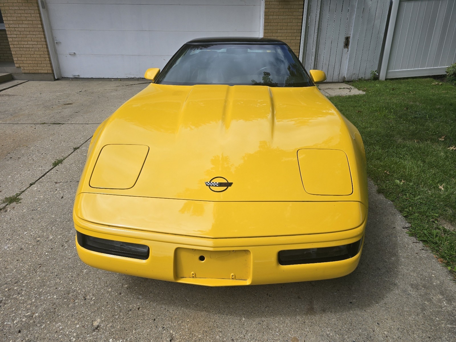 Chevrolet-Corvette-1993-Hatchback-15