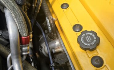 Chevrolet-Corvette-1993-Hatchback-21