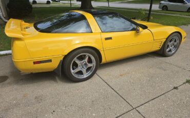 Chevrolet-Corvette-1993-Hatchback-5