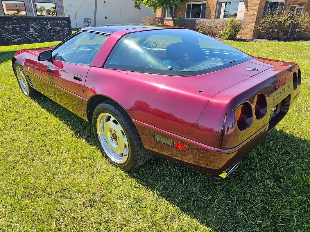 Chevrolet-Corvette-1993-Hatchback-6