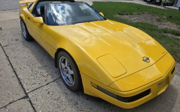 Chevrolet-Corvette-1993-Hatchback-9
