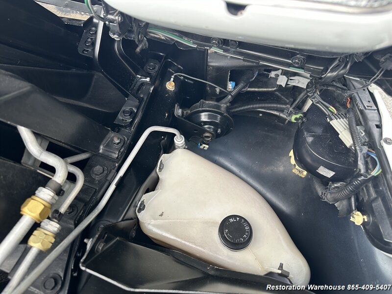 Chevrolet-Corvette-1994-13