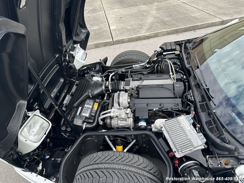 Chevrolet-Corvette-1994-15