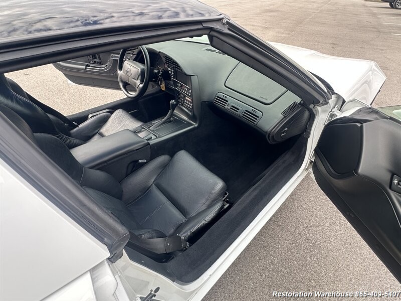 Chevrolet-Corvette-1994-7