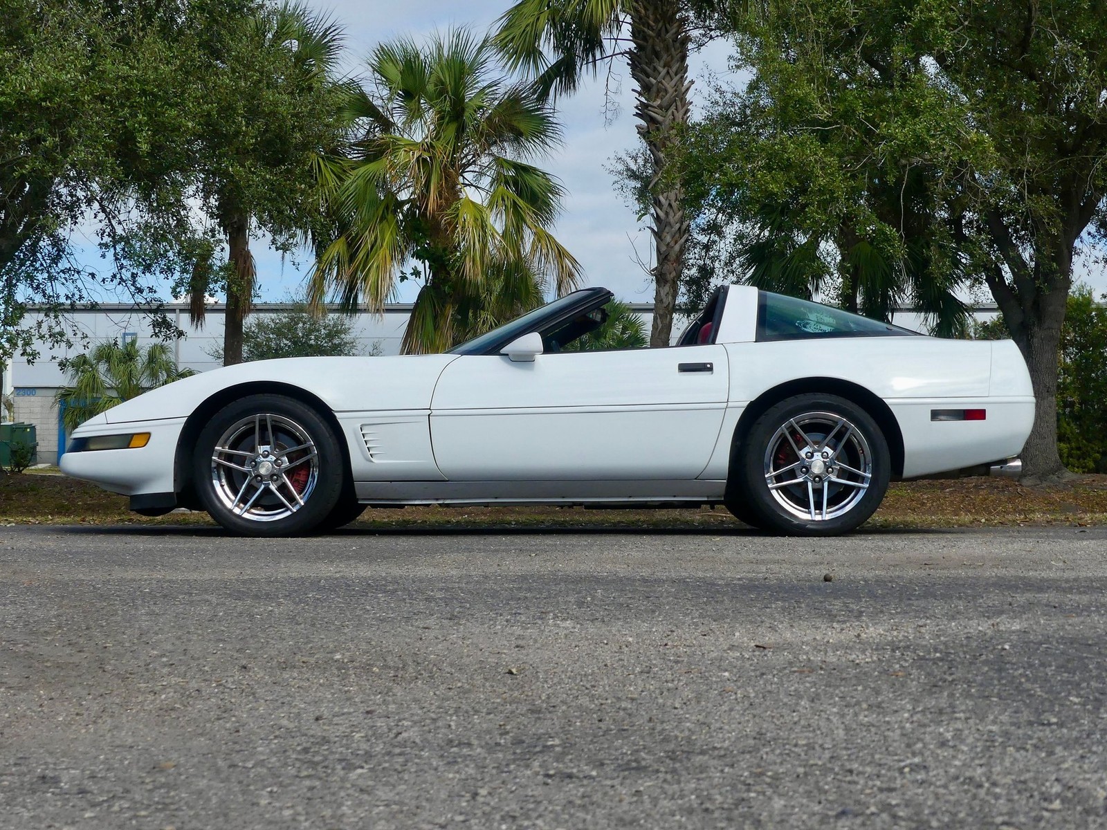 Chevrolet-Corvette-1995-Coupe-14