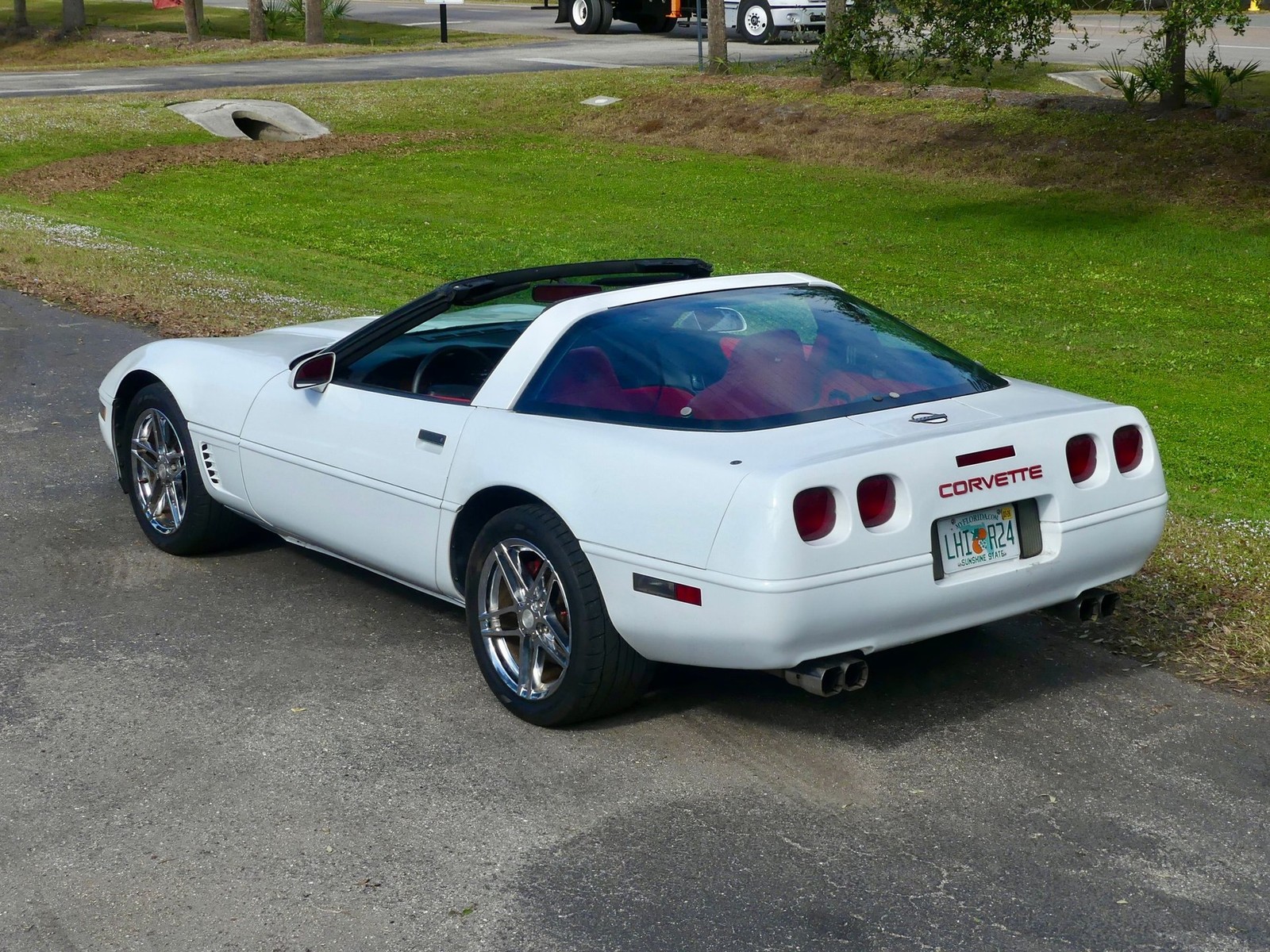 Chevrolet-Corvette-1995-Coupe-16