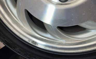 Chevrolet-Corvette-1995-Dark-Red-Metallic-Light-Gray-48