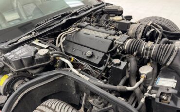 Chevrolet-Corvette-1995-Dark-Red-Metallic-Light-Gray-55