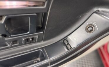 Chevrolet-Corvette-1995-Dark-Red-Metallic-Light-Gray-63