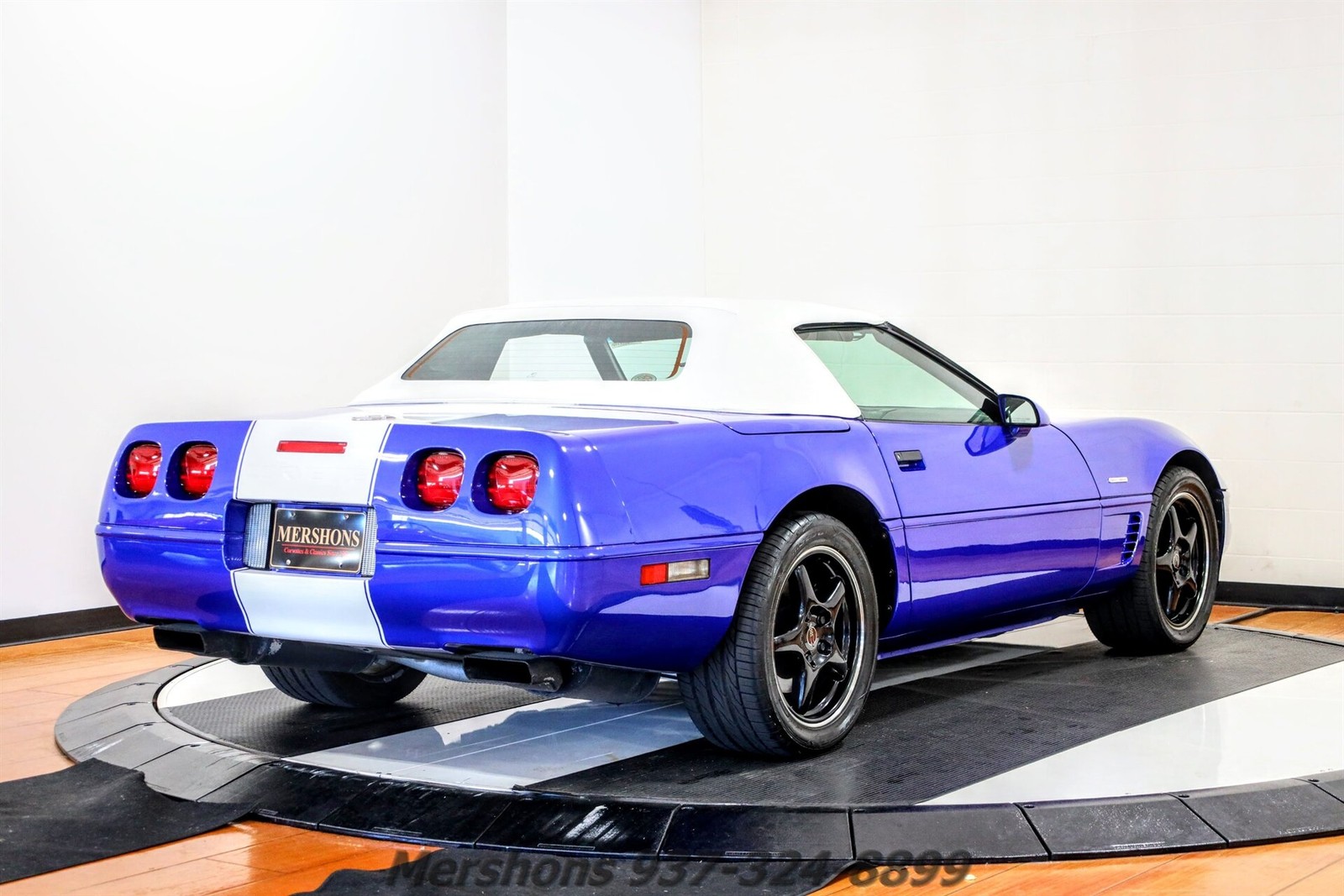 Chevrolet-Corvette-1996-Convertible-10