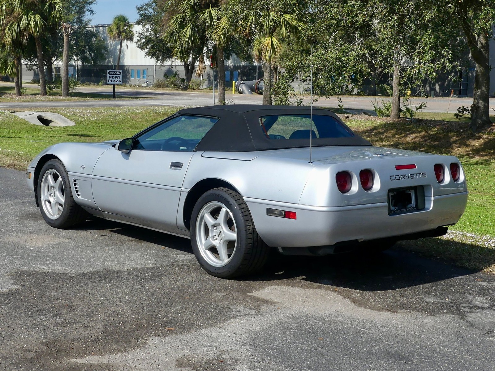 Chevrolet-Corvette-1996-Convertible-17