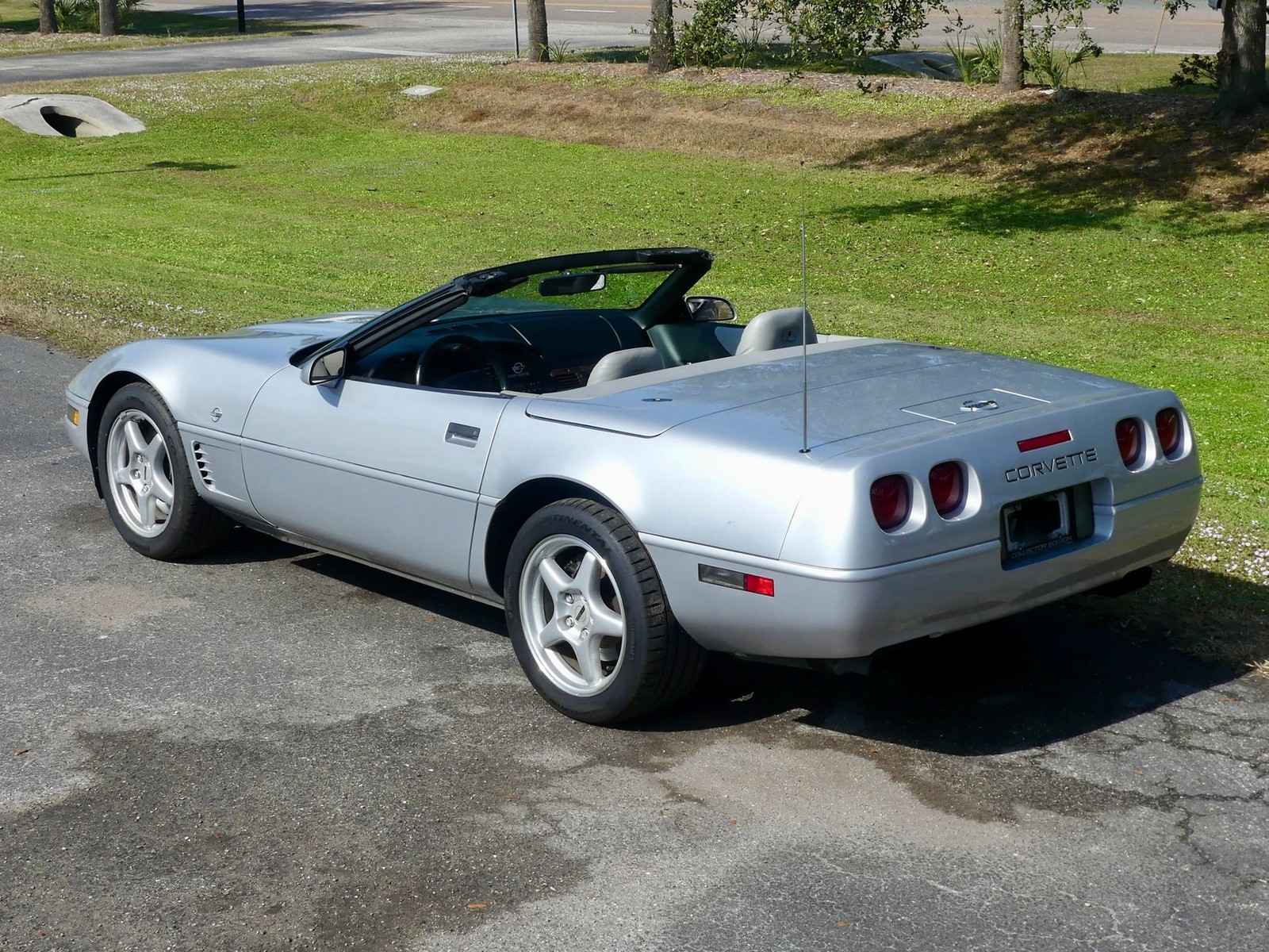 Chevrolet-Corvette-1996-Convertible-18