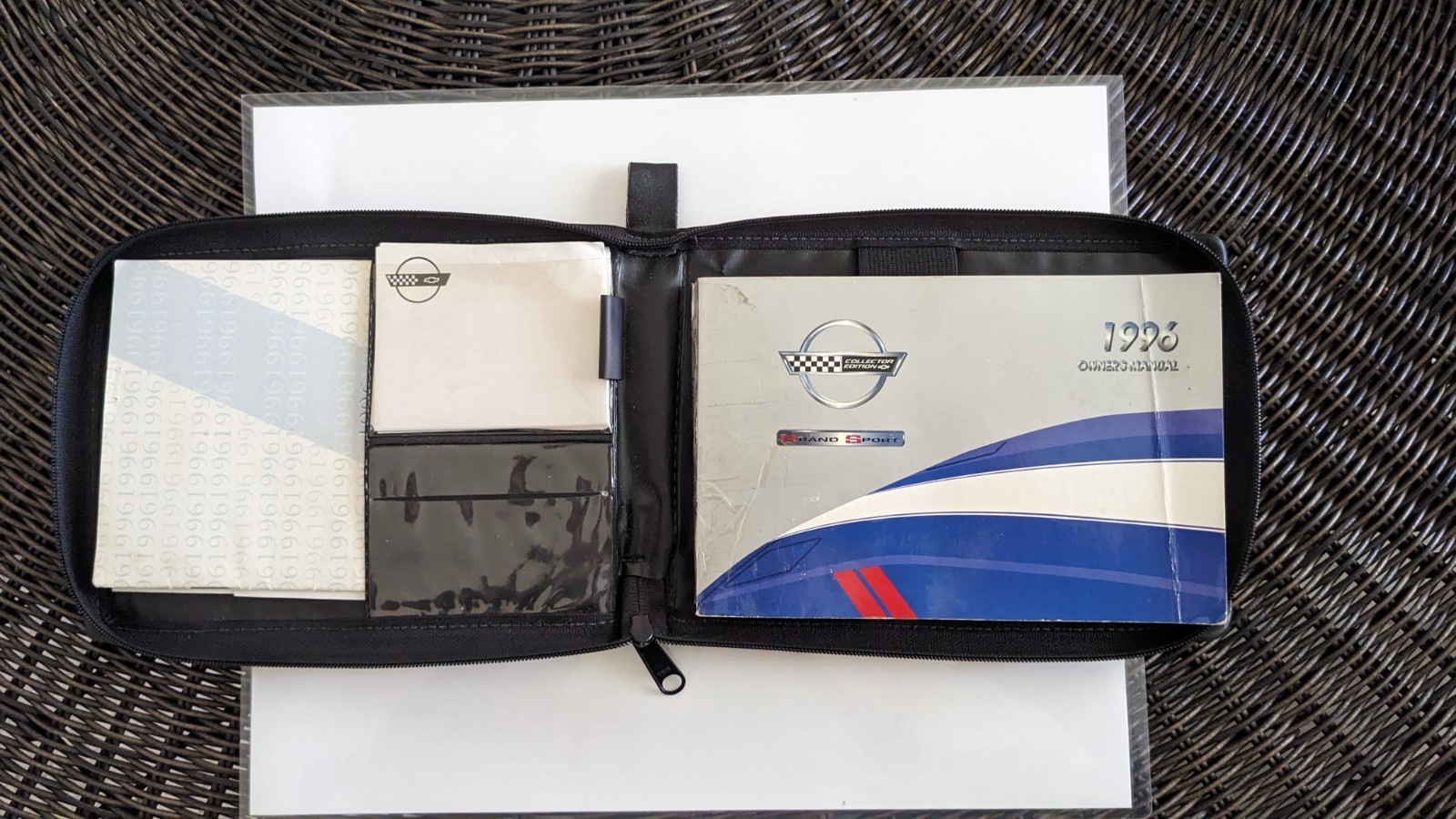 Chevrolet-Corvette-1996-Convertible-21