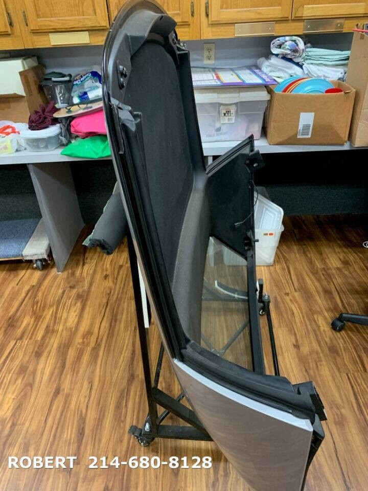 Chevrolet-Corvette-1996-Convertible-30