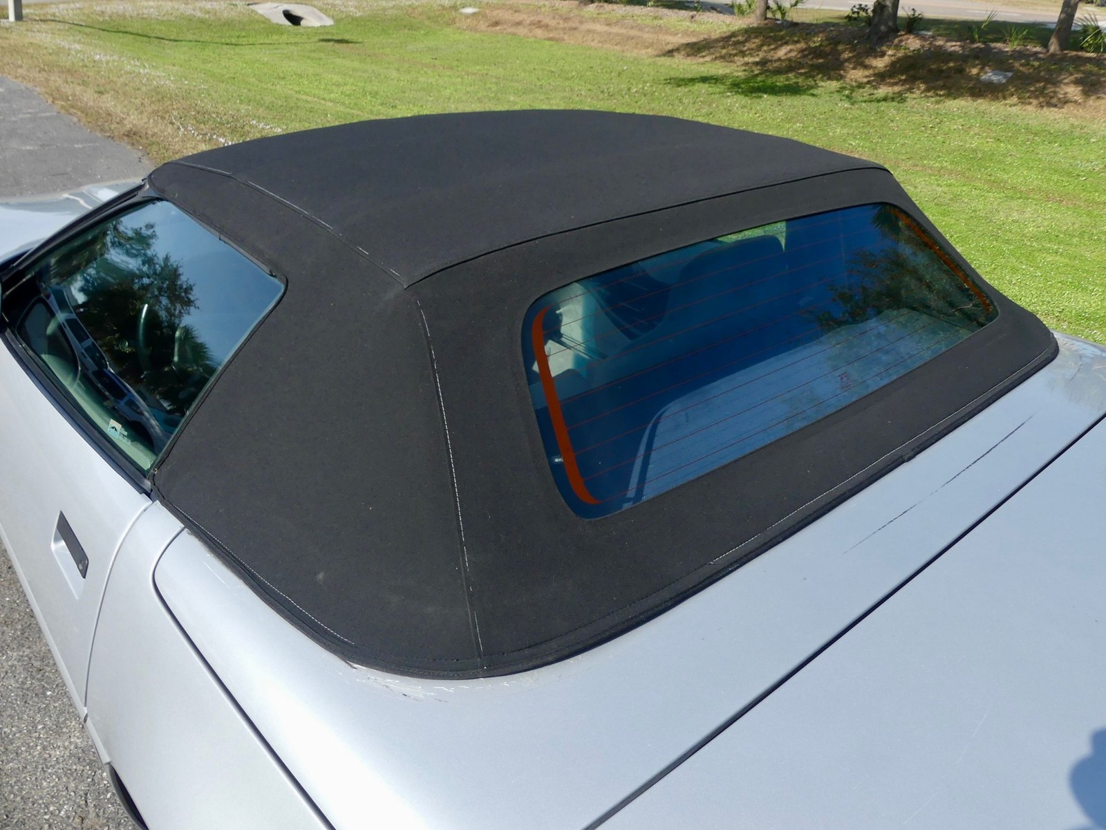 Chevrolet-Corvette-1996-Convertible-4