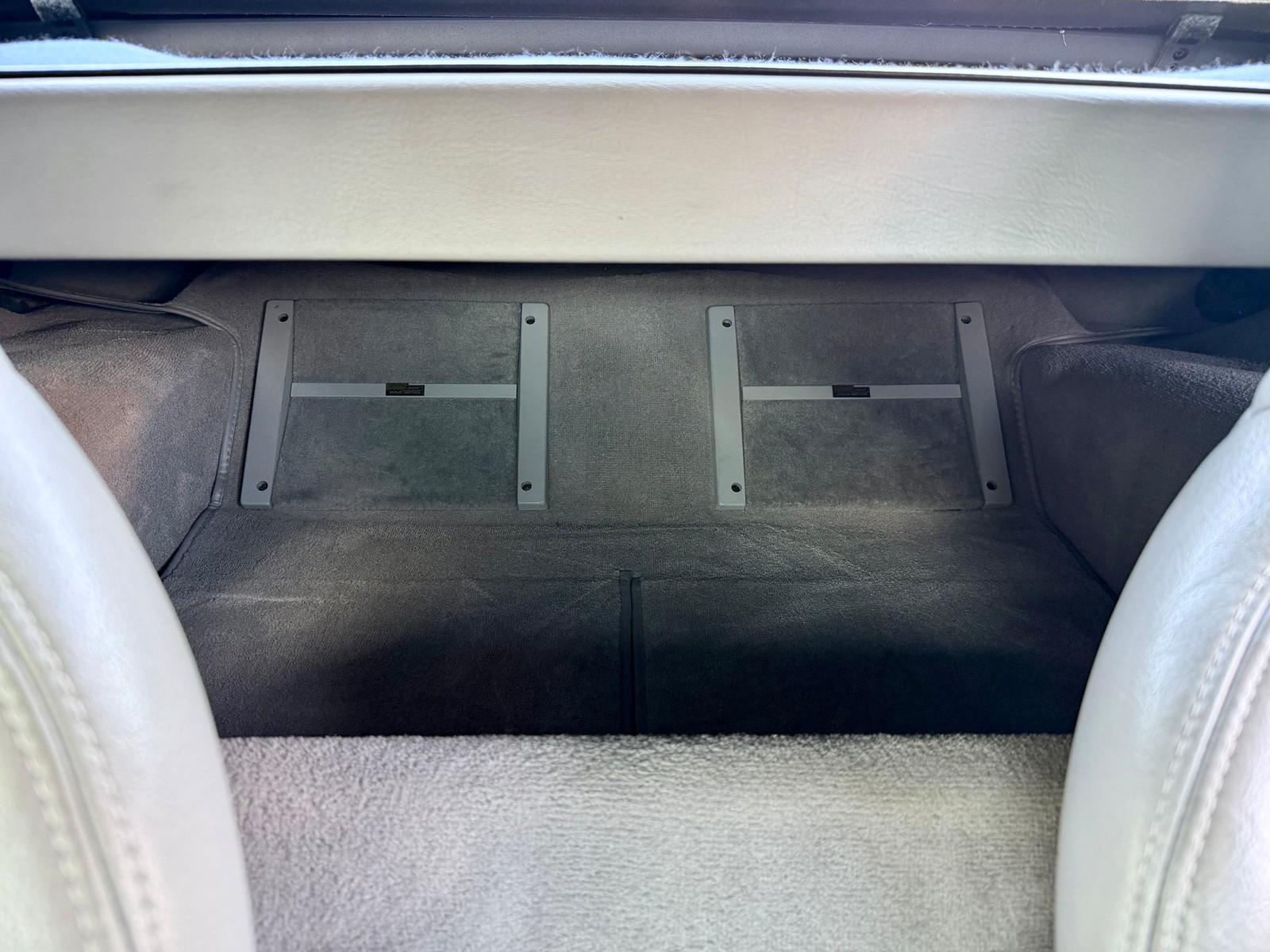 Chevrolet-Corvette-1996-Convertible-6