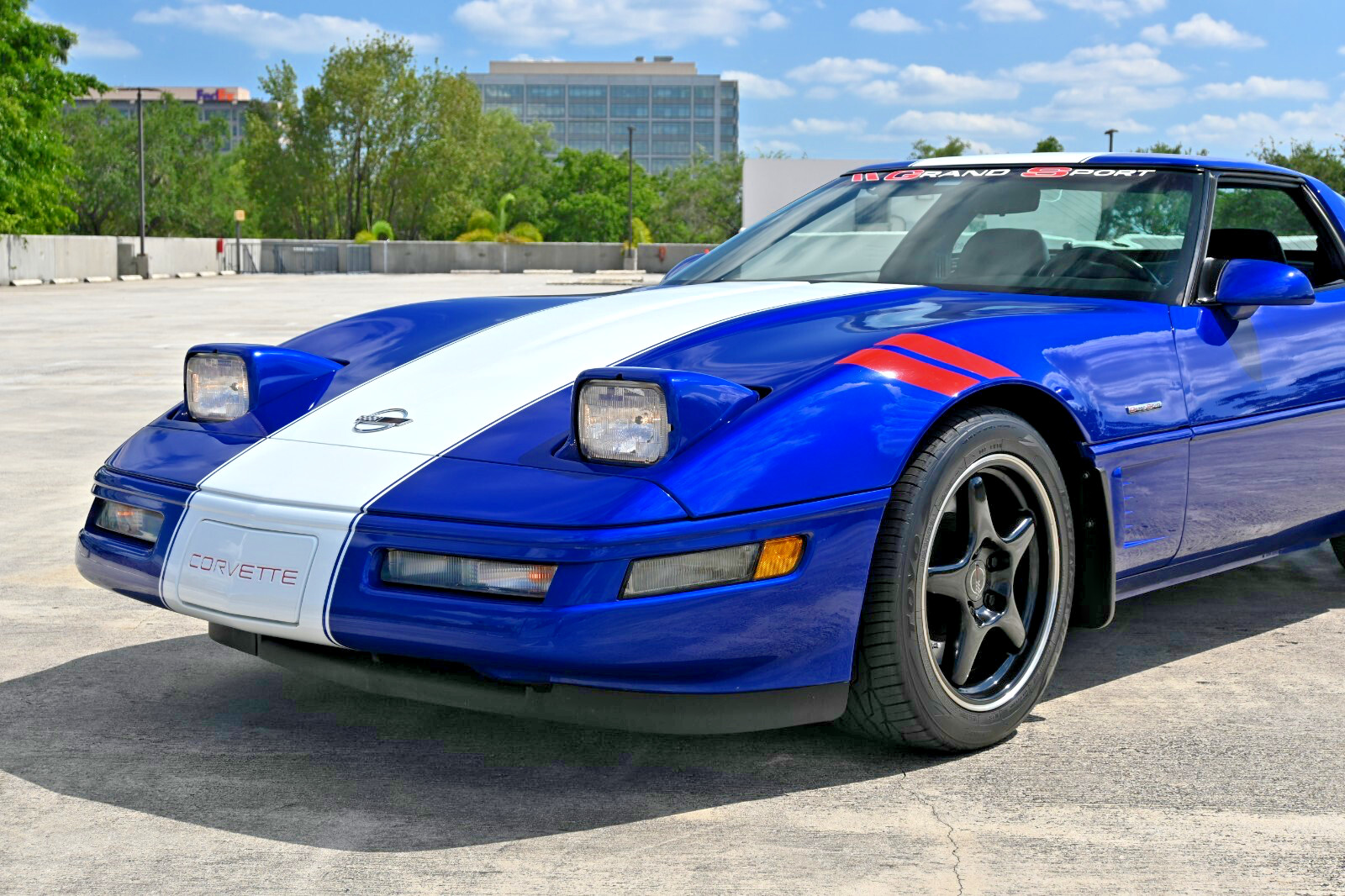 Chevrolet-Corvette-1996-Hatchback-15