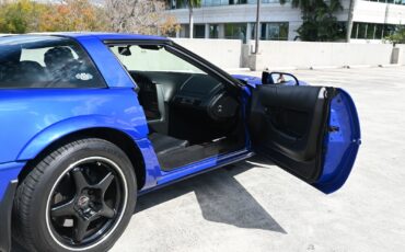 Chevrolet-Corvette-1996-Hatchback-21