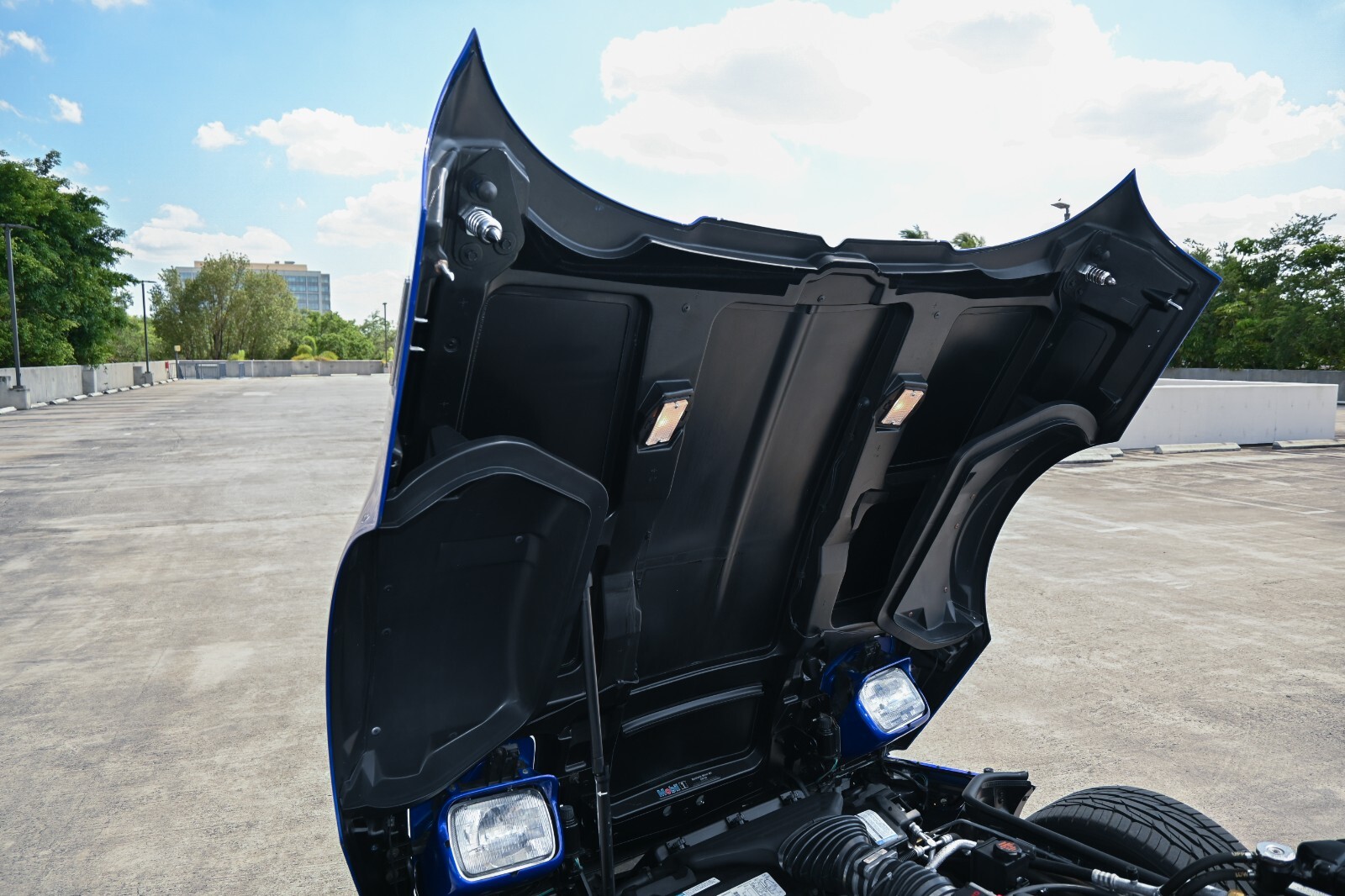 Chevrolet-Corvette-1996-Hatchback-27