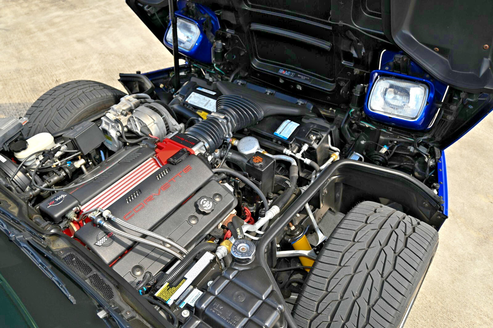 Chevrolet-Corvette-1996-Hatchback-28