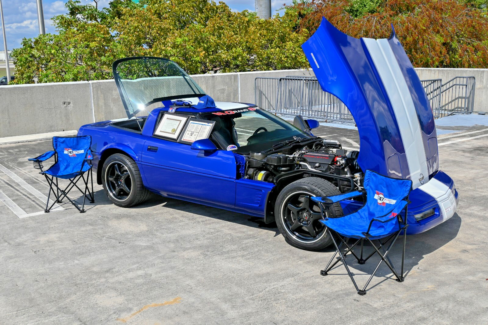 Chevrolet-Corvette-1996-Hatchback-35