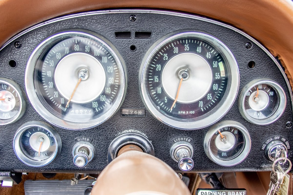 Chevrolet-Corvette-Convertible-4-spd-1963-Convertible-22