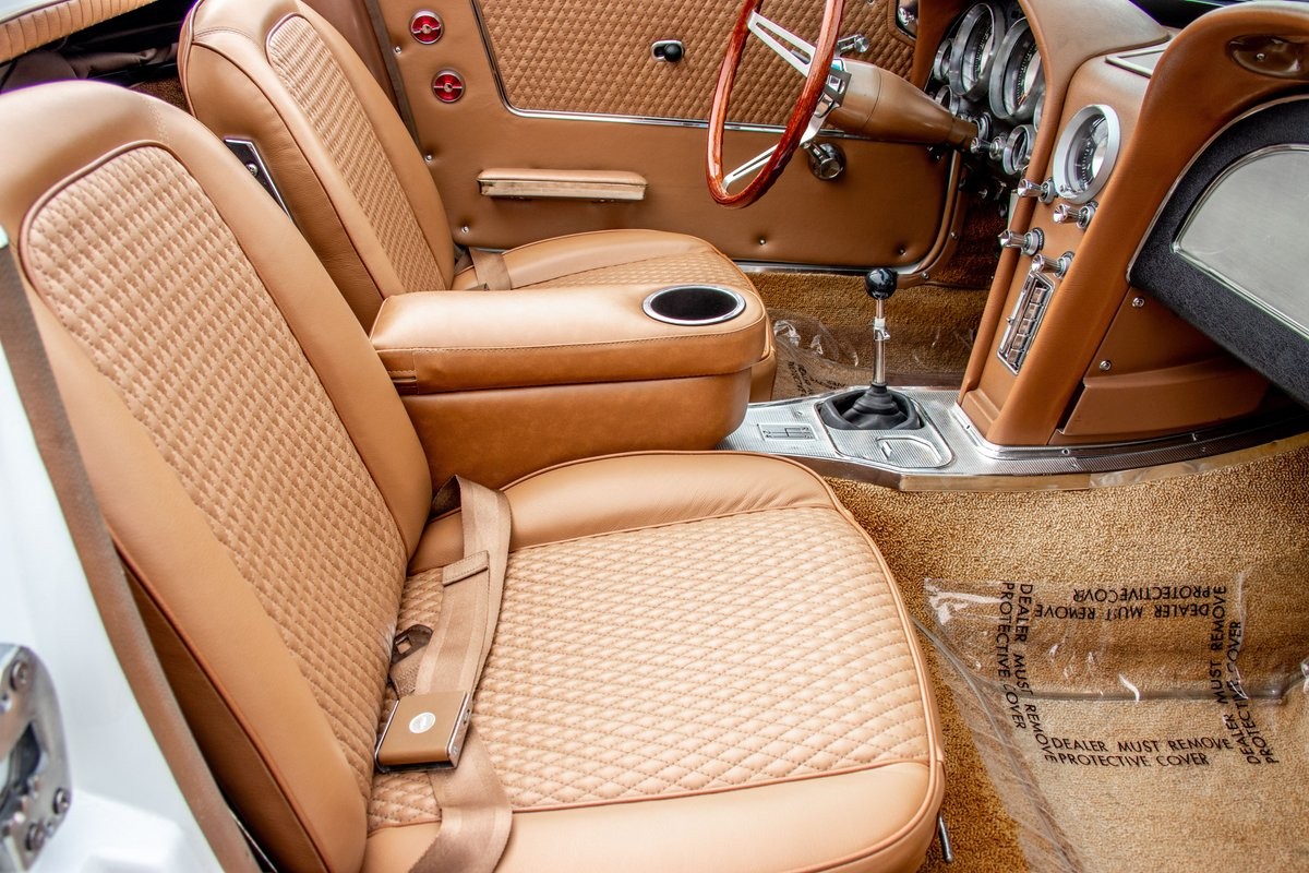 Chevrolet-Corvette-Convertible-4-spd-1963-Convertible-33