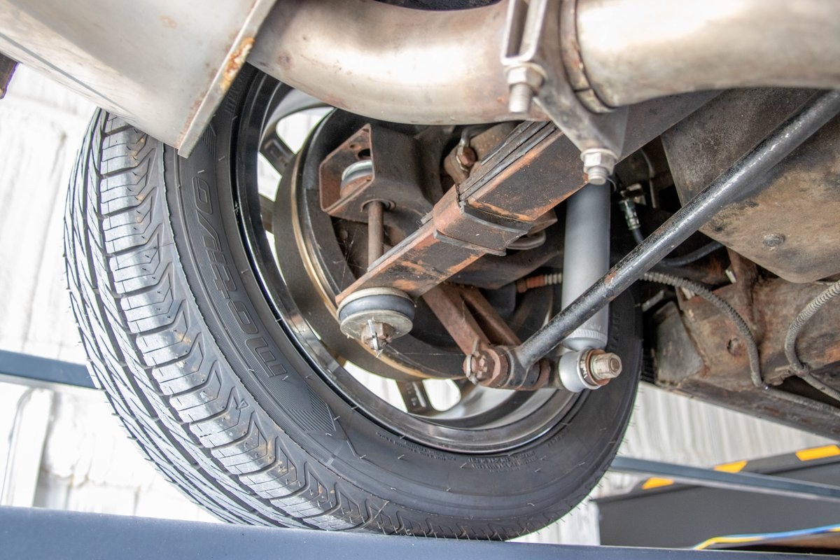Chevrolet-Corvette-Convertible-4-spd-1963-Convertible-39