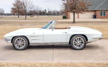 Chevrolet-Corvette-Convertible-4-spd-1963-Convertible-4