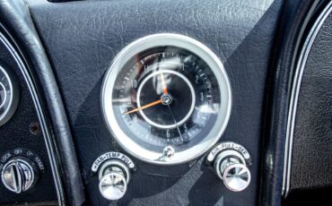 Chevrolet-Corvette-Convertible-4-spd-1964-Convertible-23