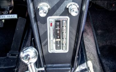 Chevrolet-Corvette-Convertible-4-spd-1964-Convertible-24