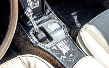 Chevrolet-Corvette-Convertible-4-spd-1964-Convertible-25