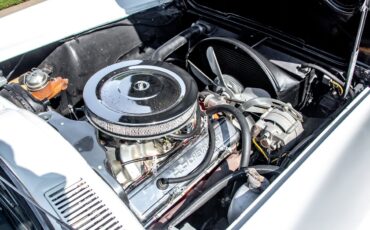 Chevrolet-Corvette-Convertible-4-spd-1964-Convertible-27