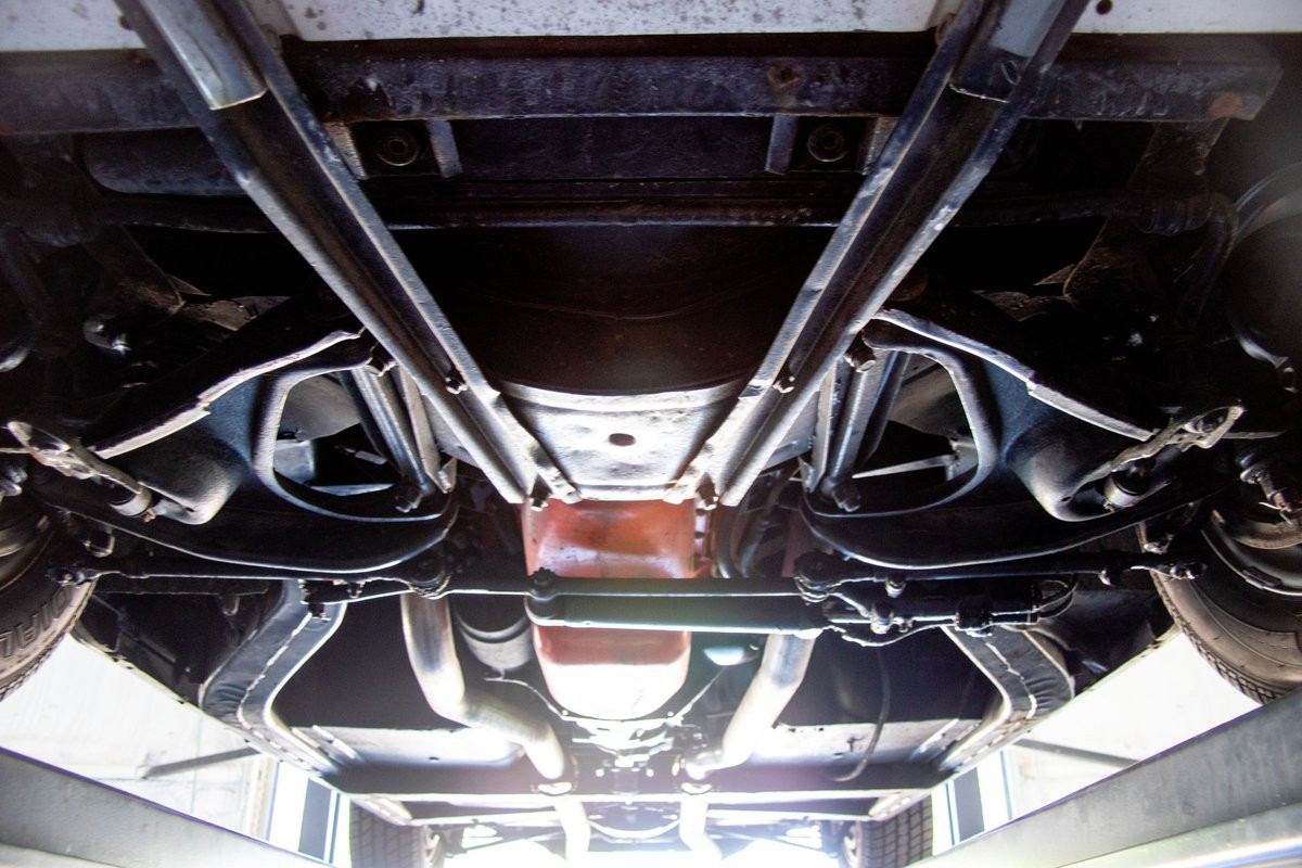 Chevrolet-Corvette-Convertible-4-spd-1964-Convertible-34