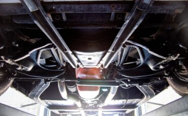 Chevrolet-Corvette-Convertible-4-spd-1964-Convertible-34