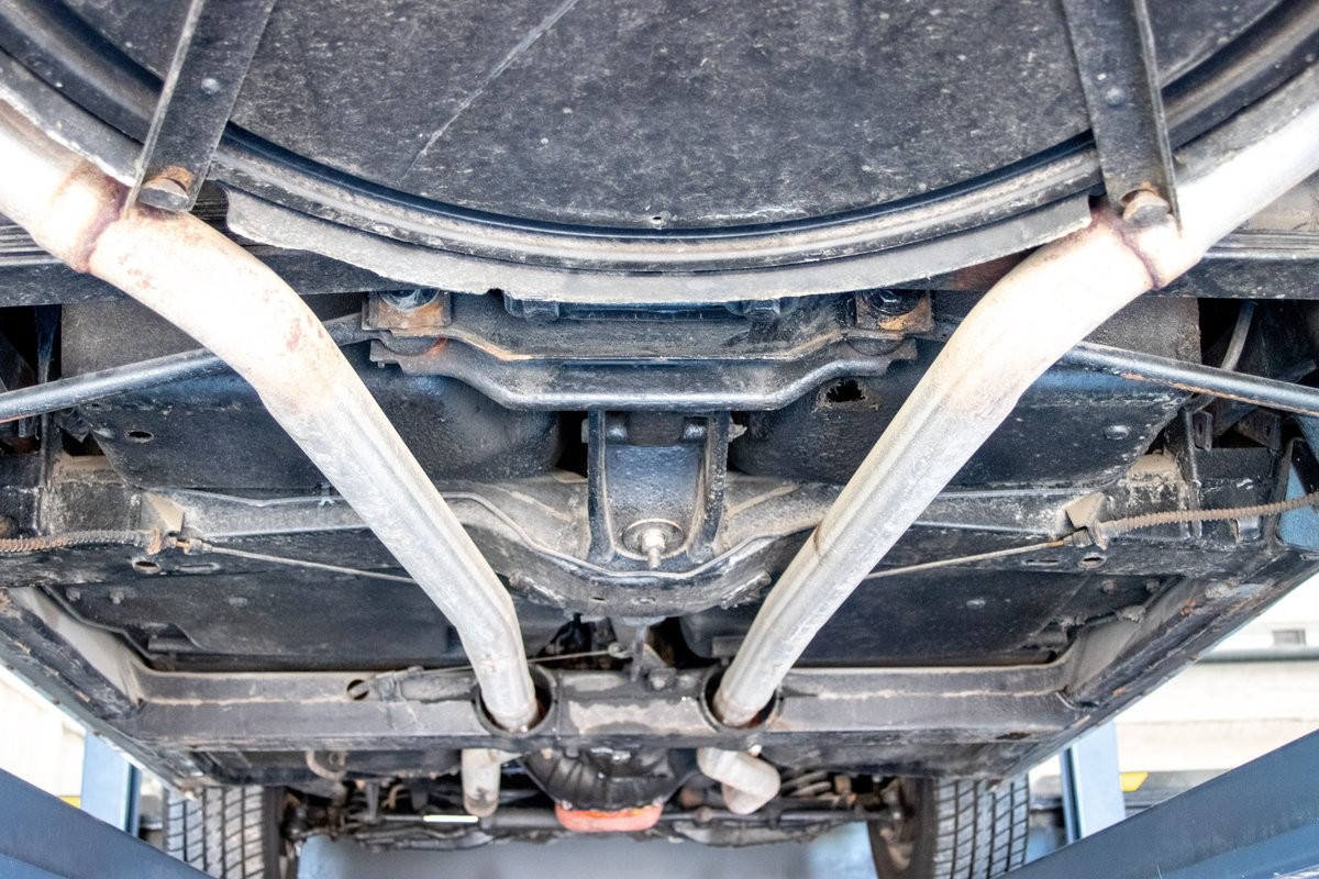 Chevrolet-Corvette-Convertible-4-spd-1964-Convertible-35