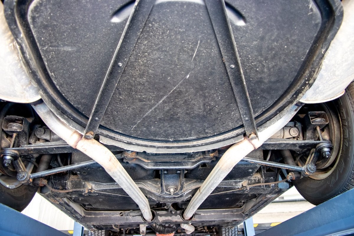 Chevrolet-Corvette-Convertible-4-spd-1964-Convertible-36