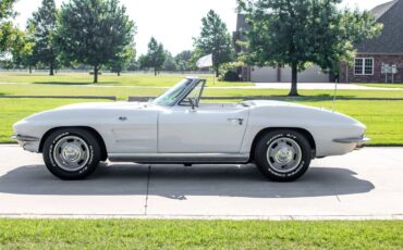 Chevrolet-Corvette-Convertible-4-spd-1964-Convertible-5