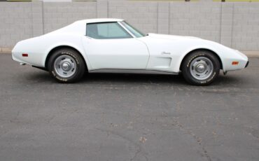 Chevrolet-Corvette-L-48-1975-Coupe-1