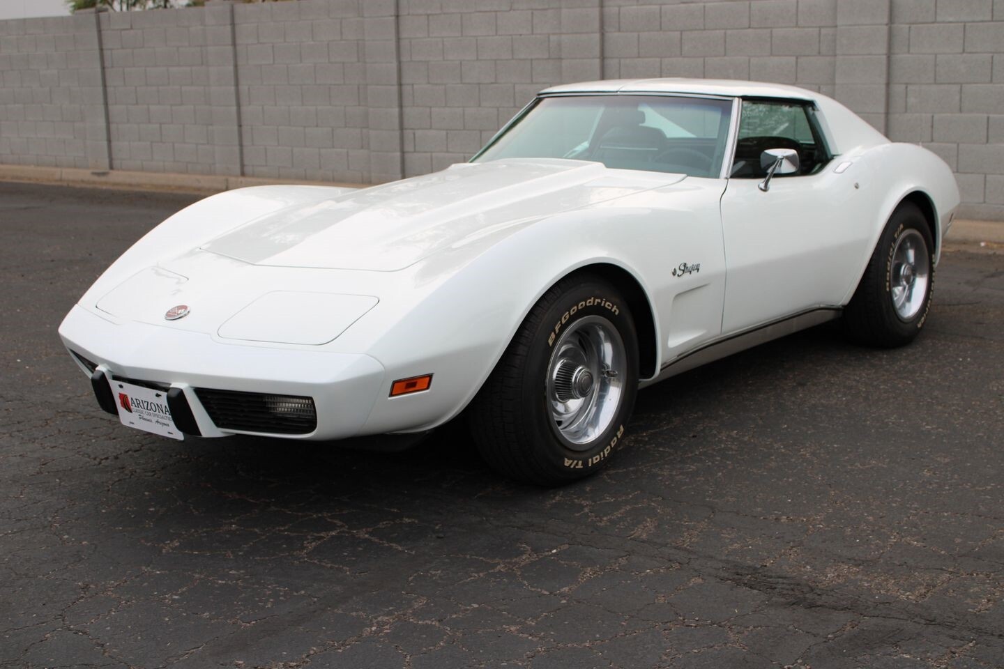 Chevrolet-Corvette-L-48-1975-Coupe-11
