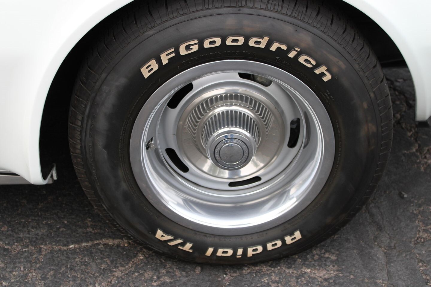 Chevrolet-Corvette-L-48-1975-Coupe-20