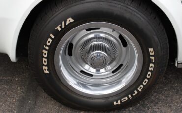 Chevrolet-Corvette-L-48-1975-Coupe-21