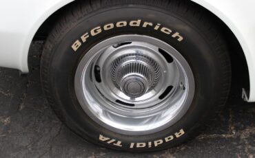 Chevrolet-Corvette-L-48-1975-Coupe-23