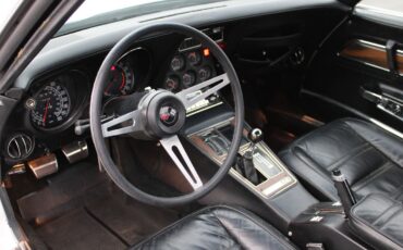 Chevrolet-Corvette-L-48-1975-Coupe-35