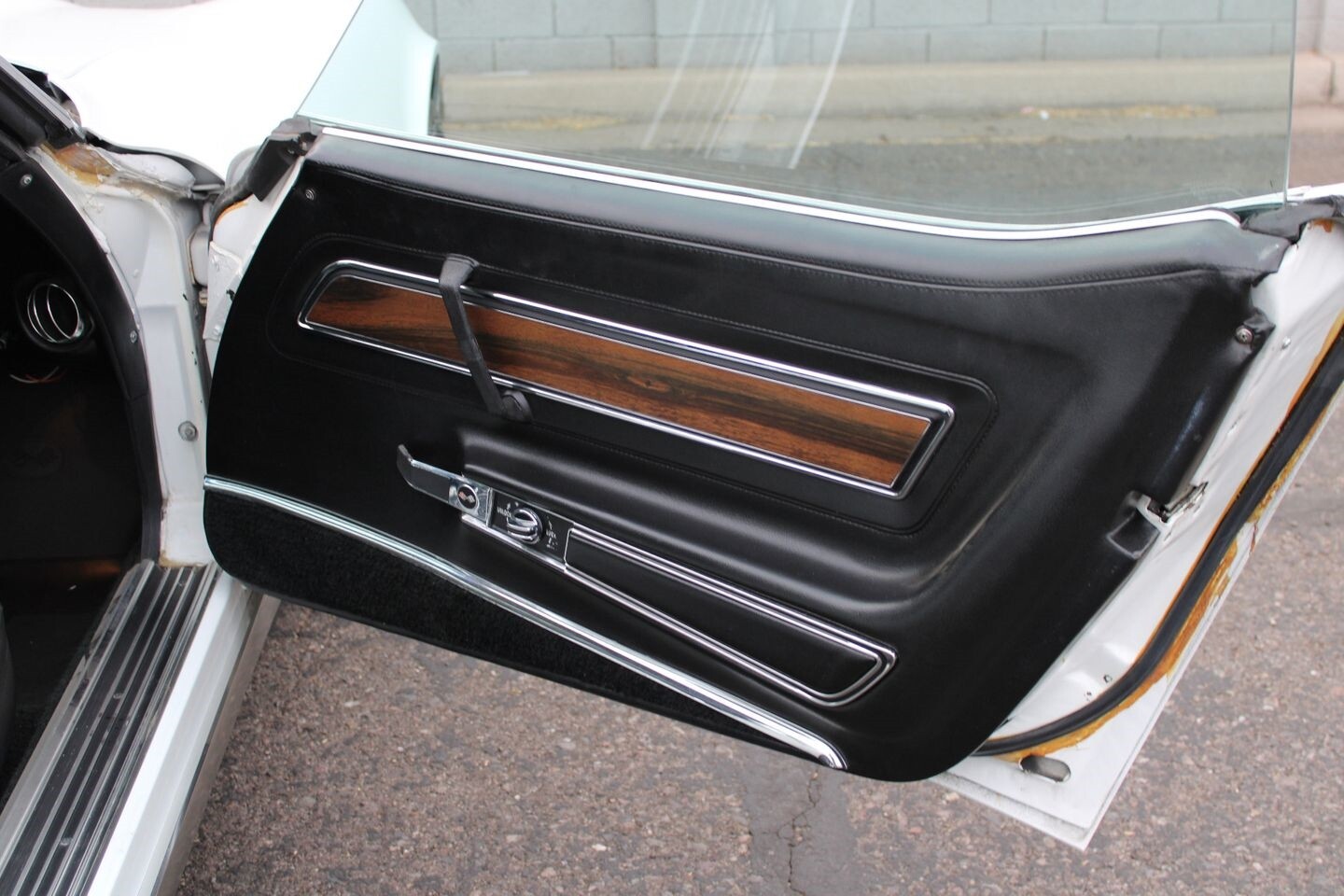 Chevrolet-Corvette-L-48-1975-Coupe-38