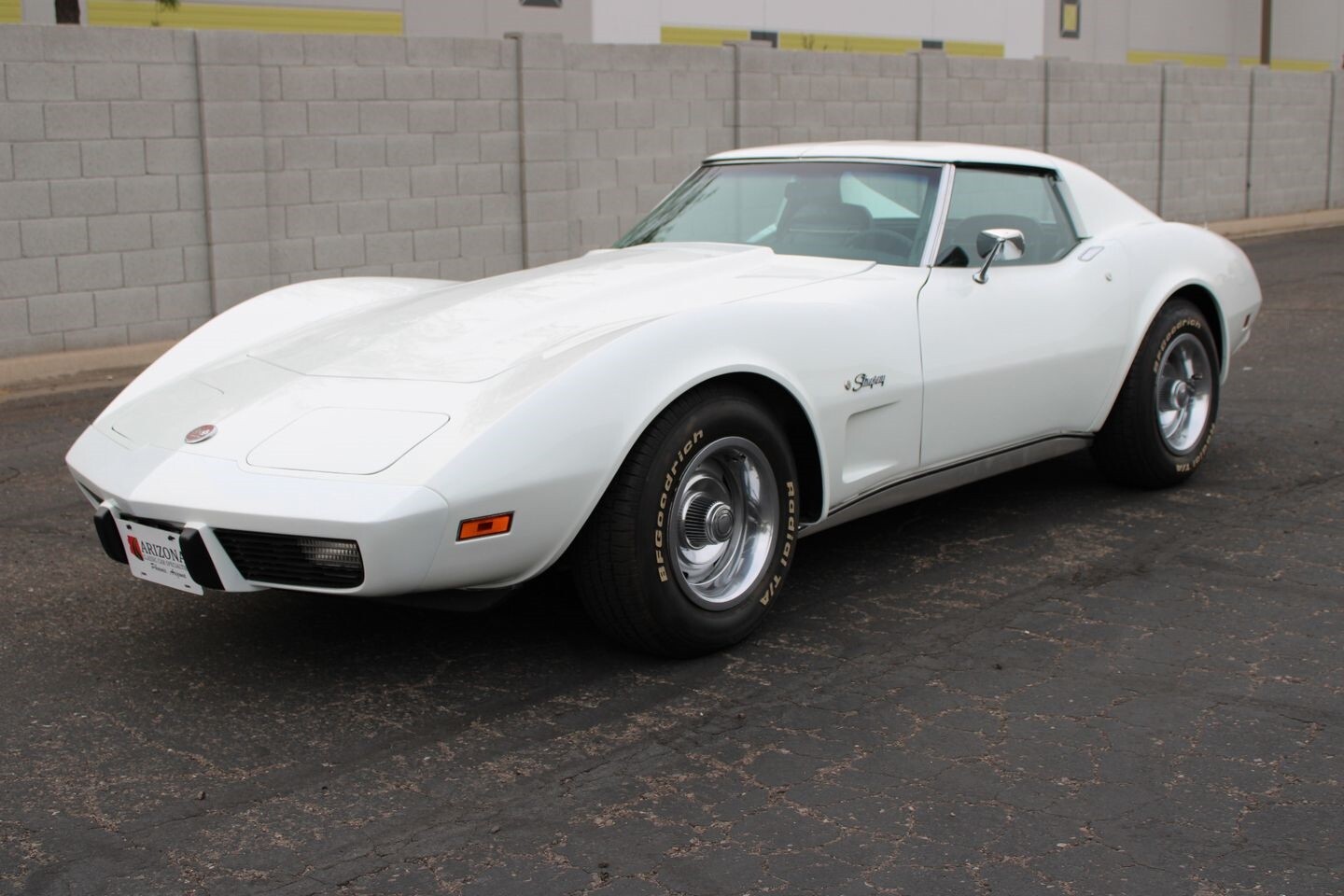 Chevrolet-Corvette-L-48-1975-Coupe-7