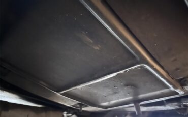 Chevrolet-Corvette-c3-collectors-edition-1982-SilverBeige-SilverBeige-8