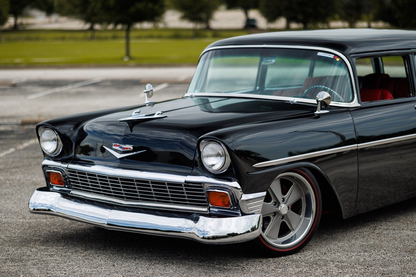 Chevrolet-Custom-1956-2DR-Wagon-15