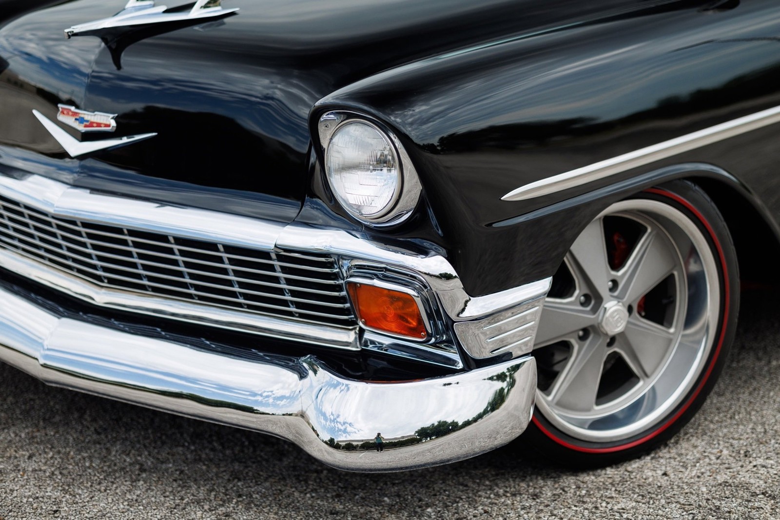 Chevrolet-Custom-1956-2DR-Wagon-22